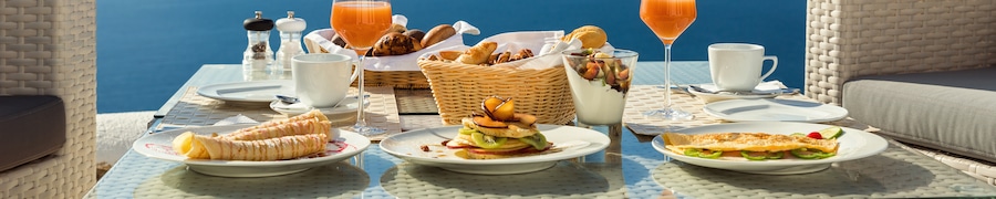 Hotels with Free Breakfast