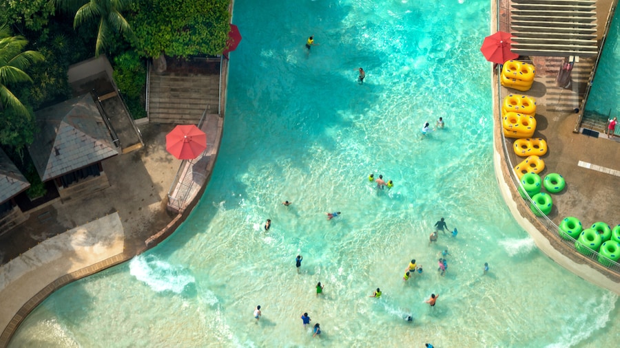 Find Resorts with Waterparks on Travelocity