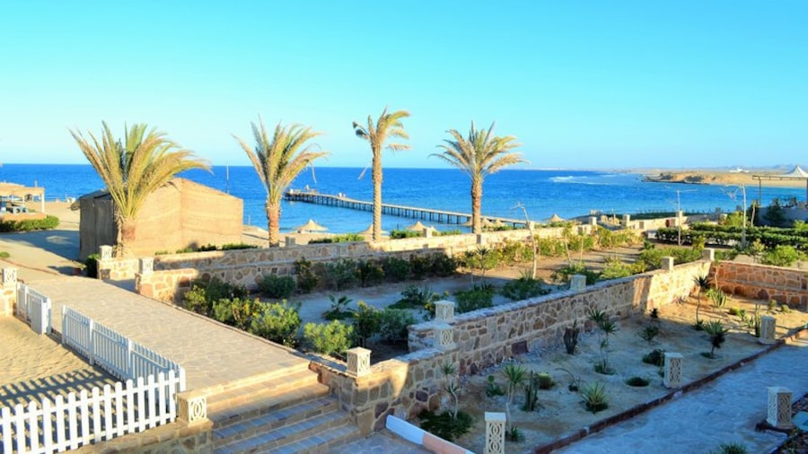 Rohanou Beach Resort & Ecolodge