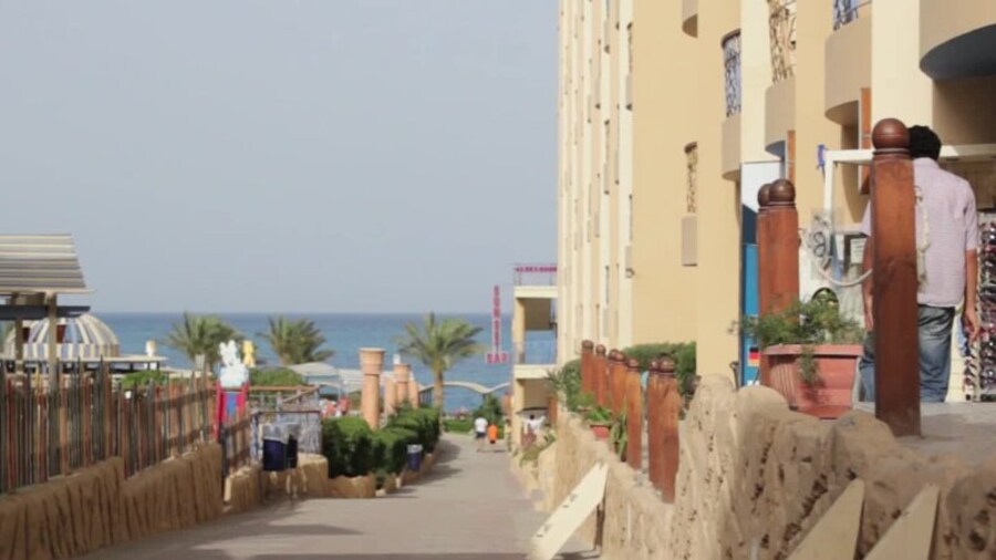 Sphinx Aqua Park Beach Resort
