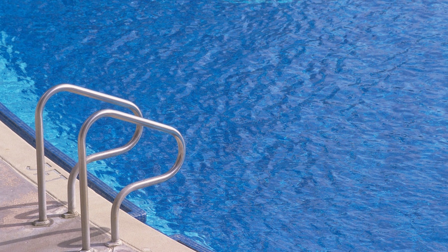 Find Motels with a Pool on Travelocity