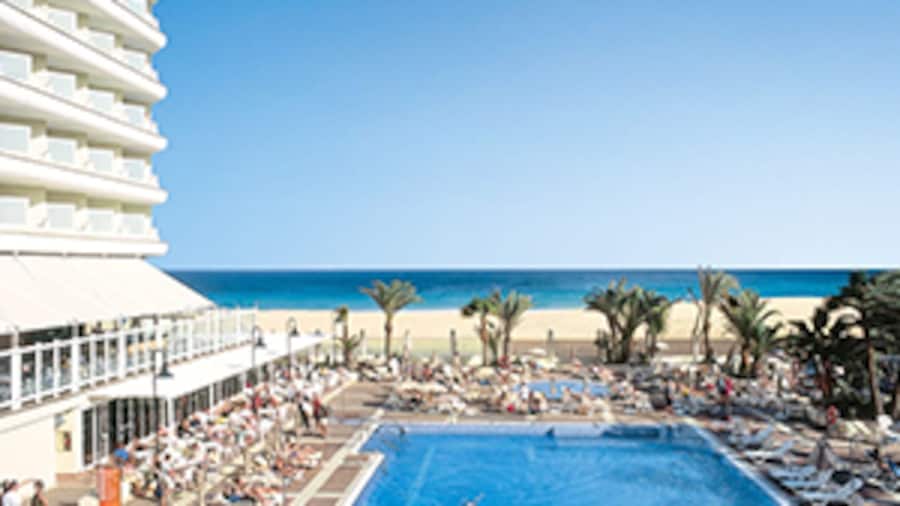 lanzarote hotellit
