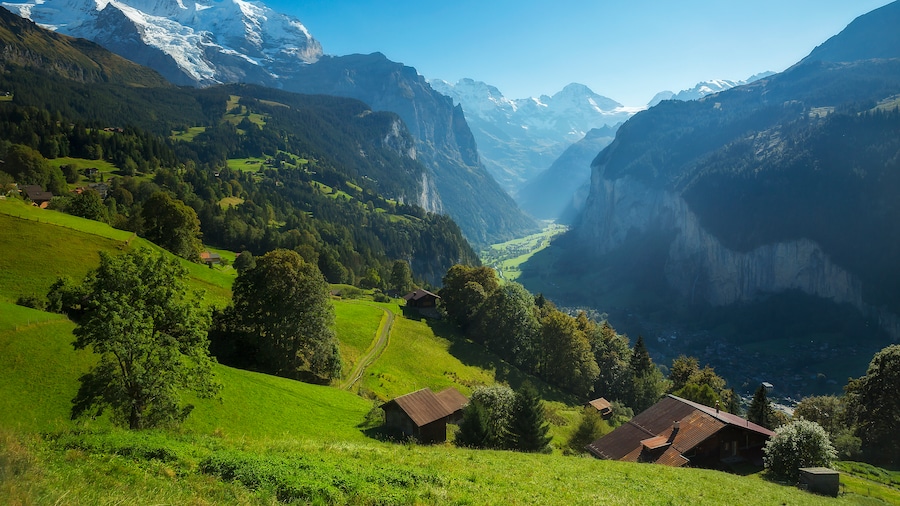 An image of lauterbrunnen