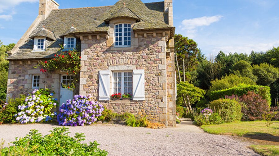 Find Cottages with a Hot Tub on Travelocity