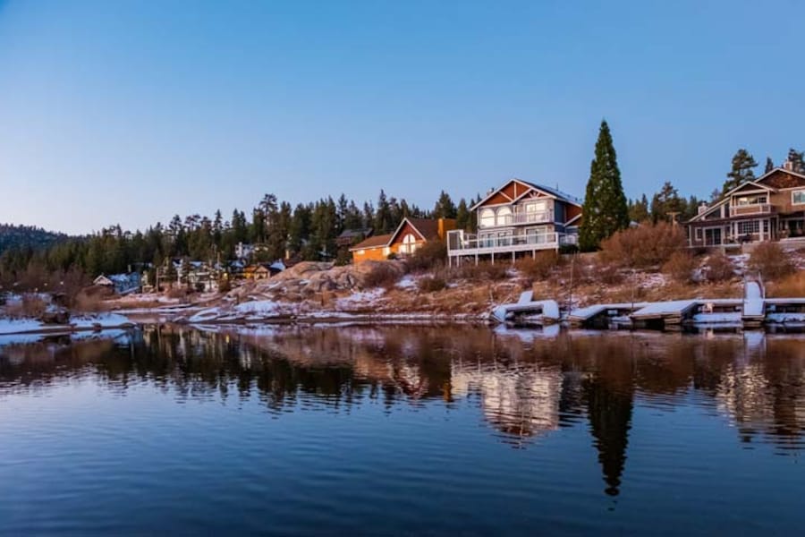 Best Places To Vacation In March Top Destinations And Escapes Vrbo best-places-to-vacation-in-march-top-destinations-and-escapes-vrbo