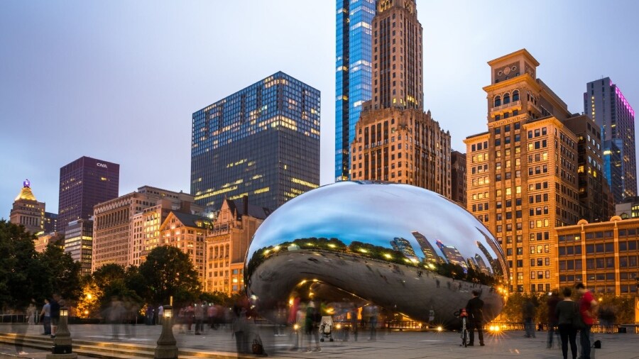 Hotels with hot tubs Chicago