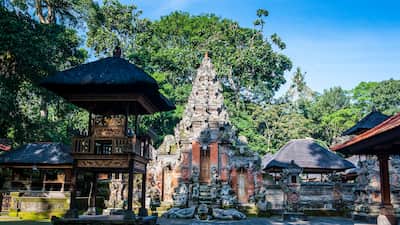 Summer Flight Deals to Indonesia: Plan Your Holiday! - Budget-Friendly Accommodation Options