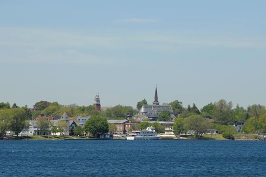 Bed & Breakfasts in Gananoque