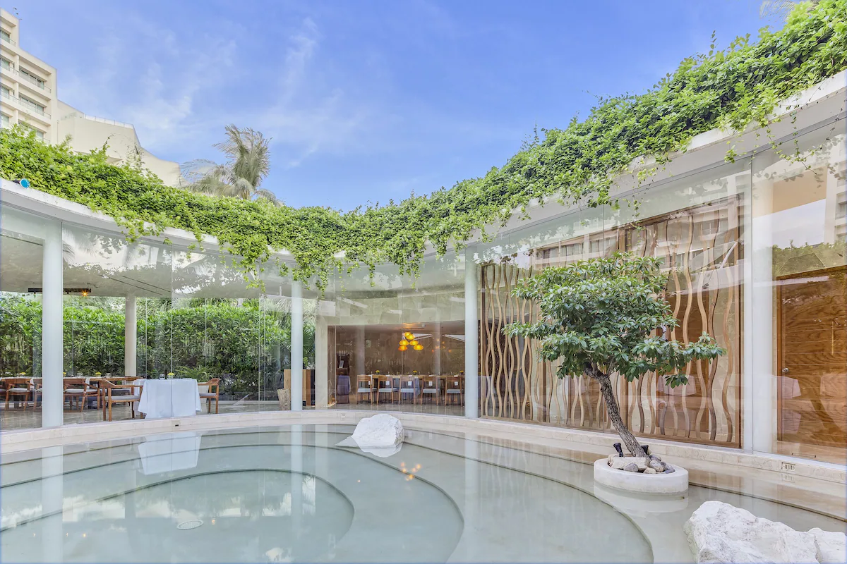 5 Stars Luxury stays in Coffee Camp