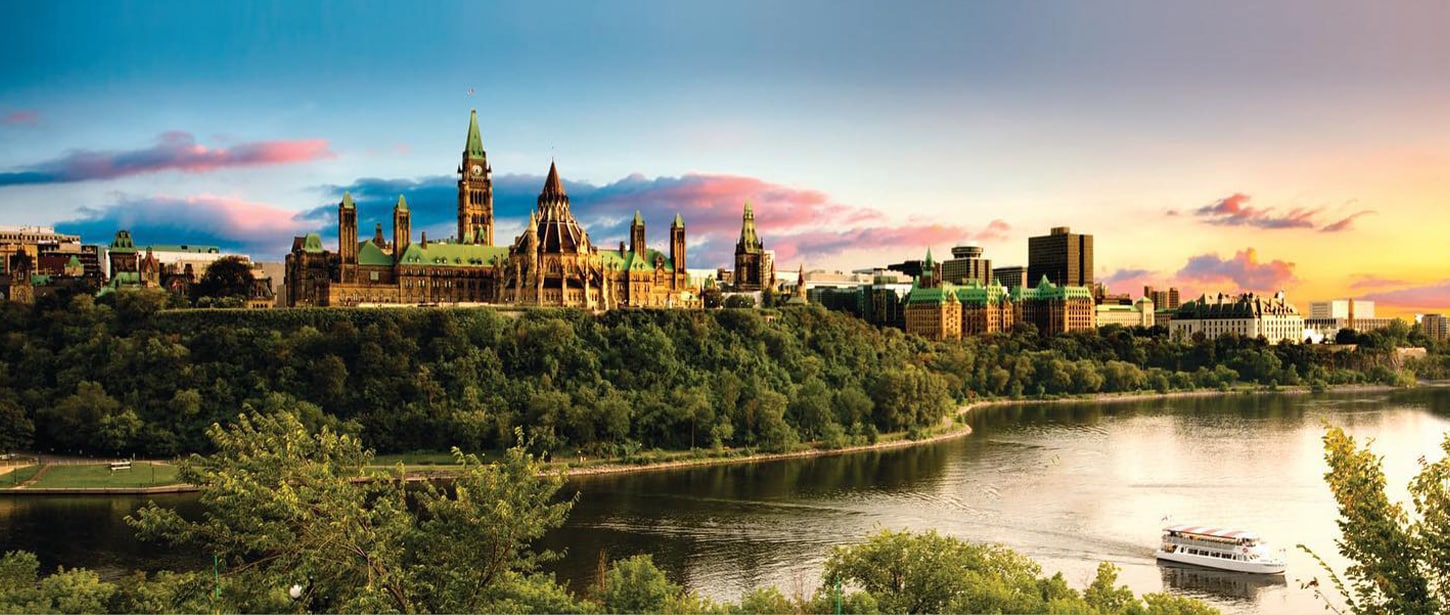 Hotels with indoor pools in  Ottawa