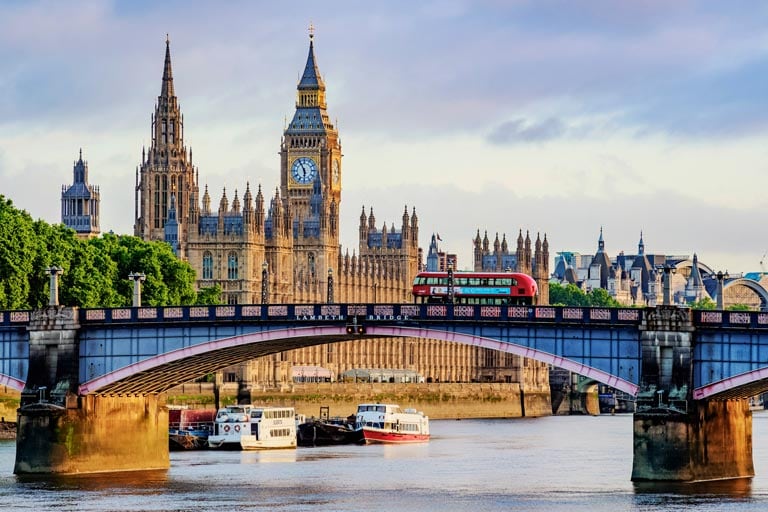 US international deals