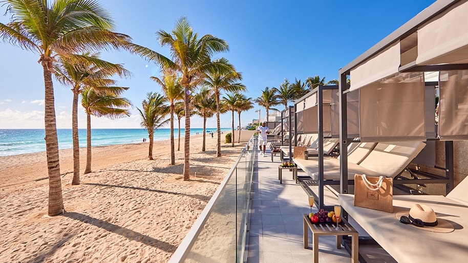 Elite Club cabanas at Hotel Riu Palace Kukulkan in Cancun.