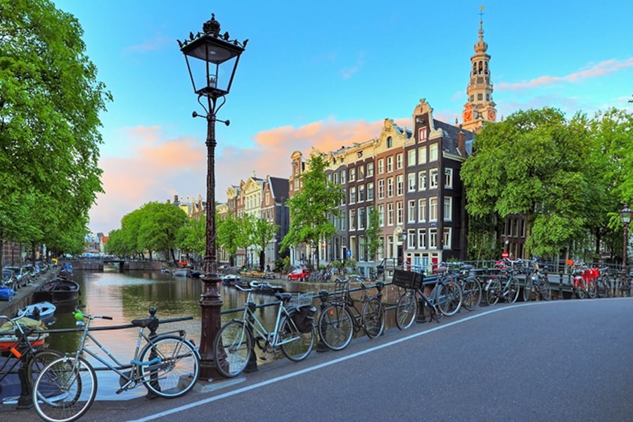 Kloveniersburgwal Canal, Amsterdam.